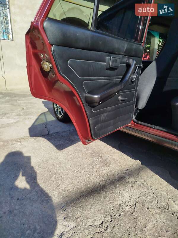 Седан ВАЗ / Lada 2107 2007 в Одессе