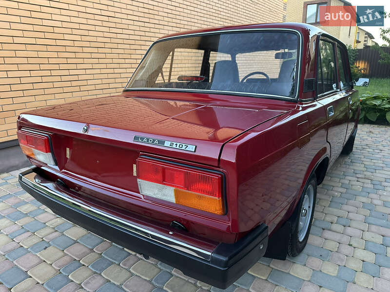 Седан ВАЗ / Lada 2107 2008 в Виннице