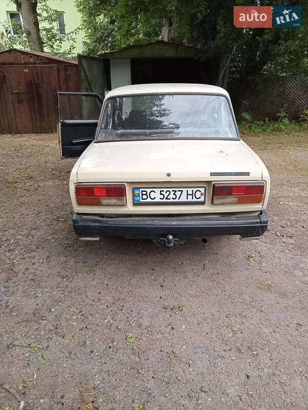Седан ВАЗ / Lada 2107 1986 в Львове
