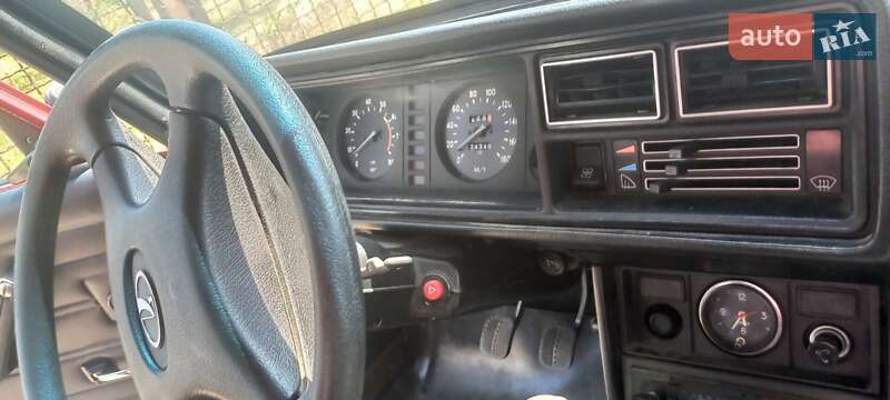 Седан ВАЗ / Lada 2107 1998 в Летичіві