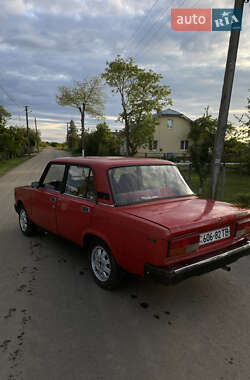 Седан ВАЗ / Lada 2107 1988 в Самборе