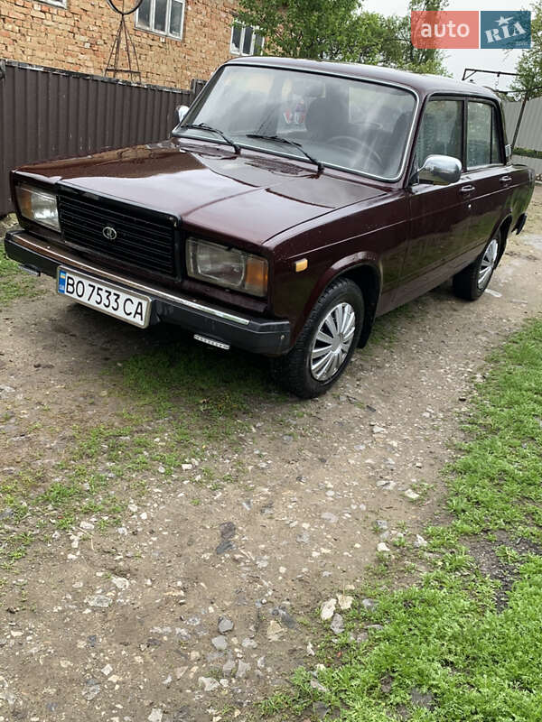 Седан ВАЗ / Lada 2107 2004 в Тернополе