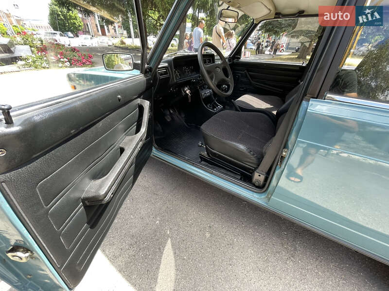 Седан ВАЗ / Lada 2107 2004 в Тульчине