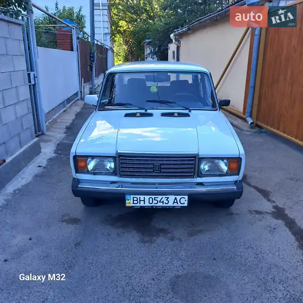 ВАЗ / Lada 2107