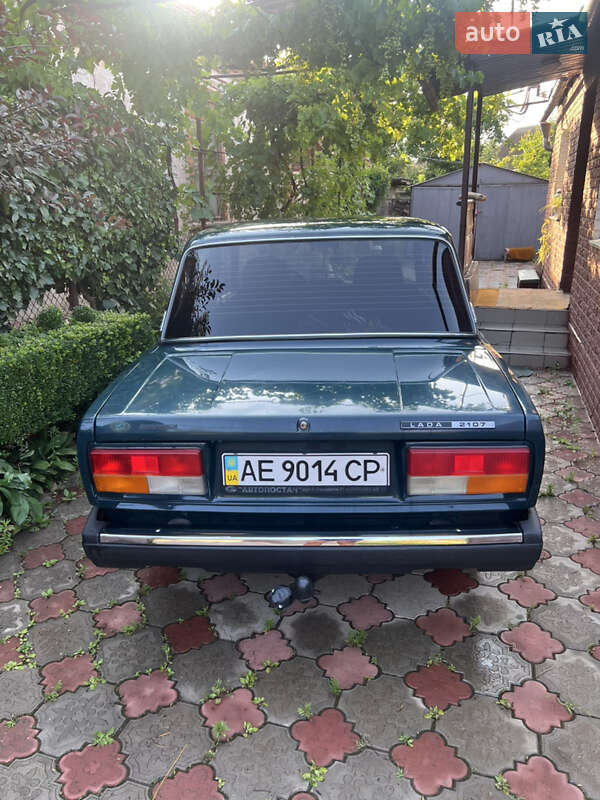 Седан ВАЗ / Lada 2107 2008 в Кривом Роге