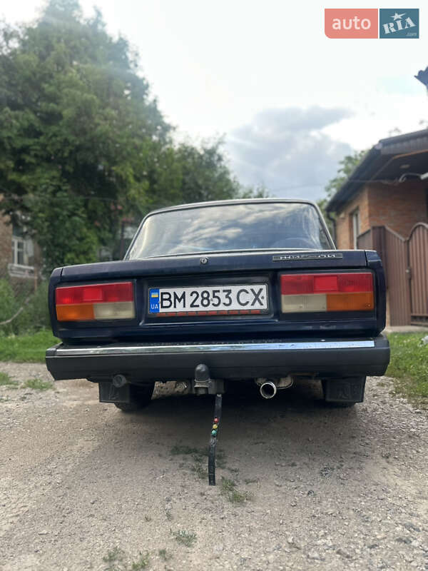 Седан ВАЗ / Lada 2107 1992 в Ромнах