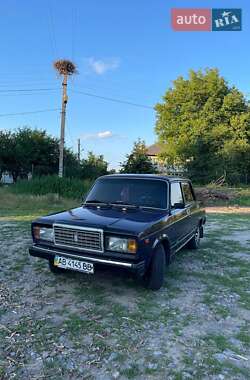 Седан ВАЗ 2107 2002 в Виннице