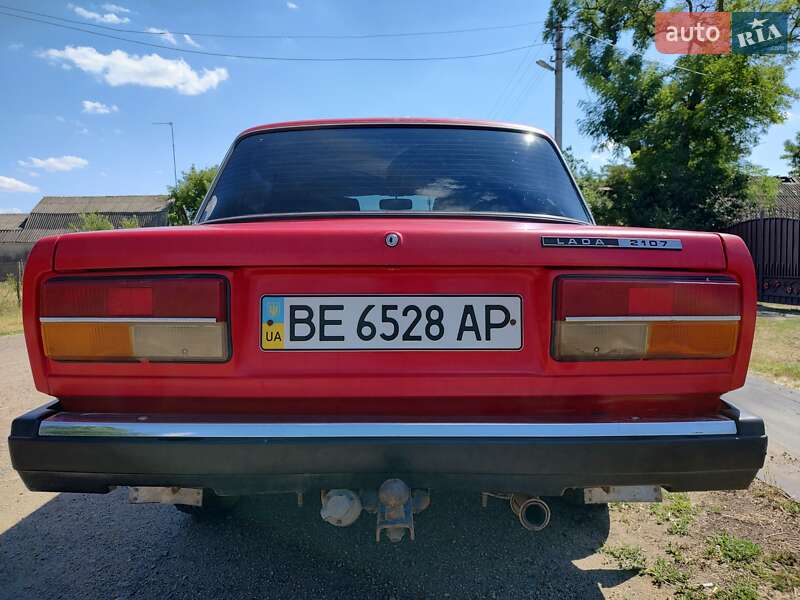 Седан ВАЗ / Lada 2107 2003 в Братском фото 2 Седан ВАЗ / Lada 2107 2003 в Братском