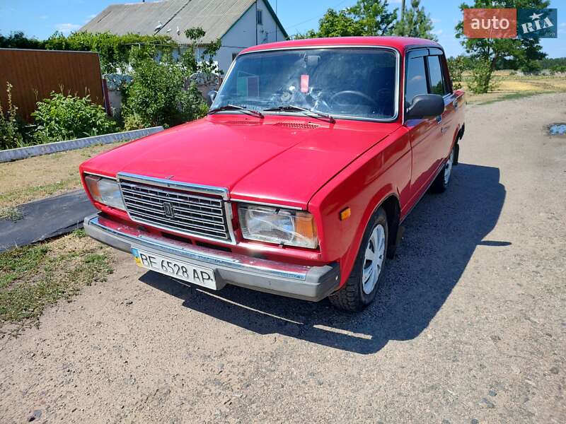 Седан ВАЗ / Lada 2107 2003 в Братском фото 8 Седан ВАЗ / Lada 2107 2003 в Братском