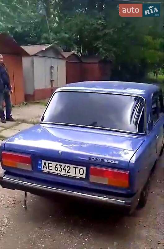 Седан ВАЗ / Lada 2107 2005 в Кривом Роге