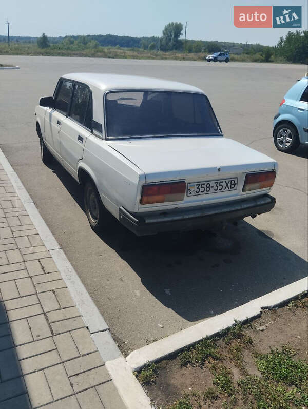 Седан ВАЗ / Lada 2107 1997 в Балаклії