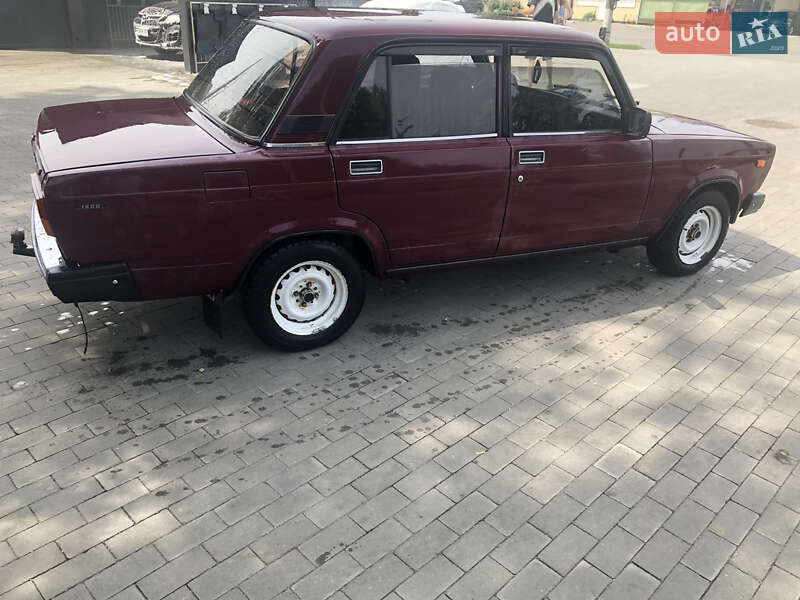 Седан ВАЗ / Lada 2107 1997 в Миргороді фото 5 Седан ВАЗ / Lada 2107 1997 в Миргороді