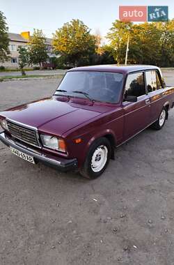 Седан ВАЗ 2107 2001 в Софиевке