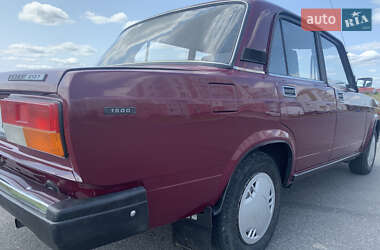 Седан ВАЗ 2107 2000 в 