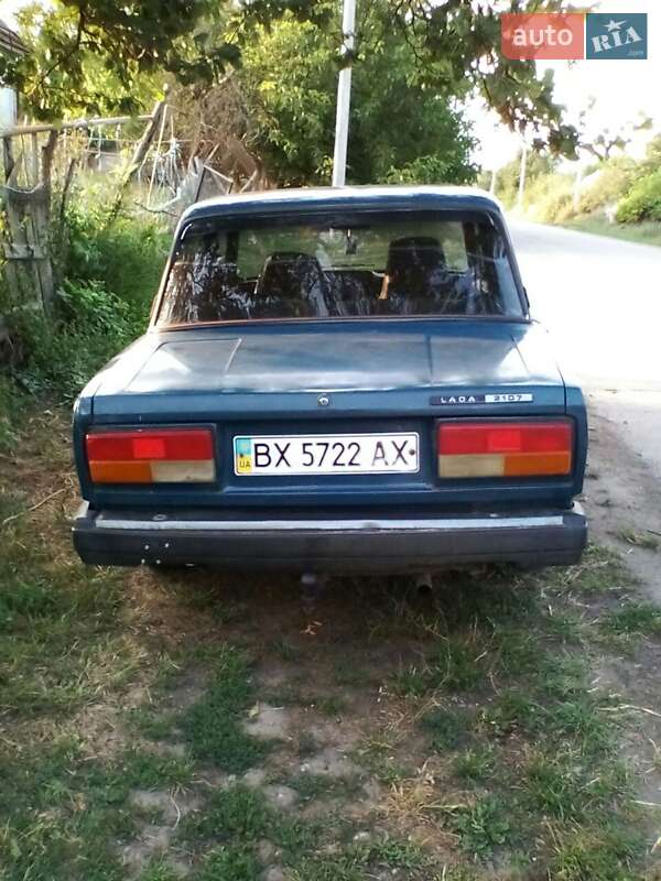 Седан ВАЗ / Lada 2107 2008 в Умані