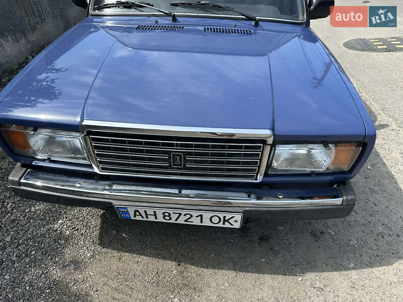 Седан ВАЗ / Lada 2107 2006 в Днепре