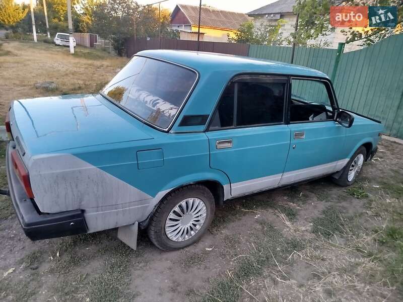 Седан ВАЗ / Lada 2107 2005 в Подільську