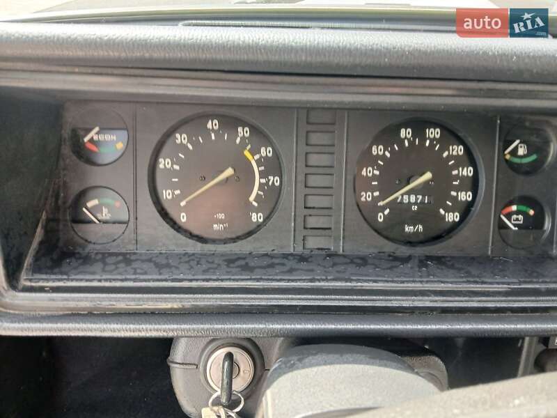 Седан ВАЗ / Lada 2107 2011 в Чернигове фото 8 Седан ВАЗ / Lada 2107 2011 в Чернигове