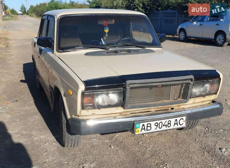 Седан ВАЗ / Lada 2107 1991 в Гайсину фото 3 Седан ВАЗ / Lada 2107 1991 в Гайсину