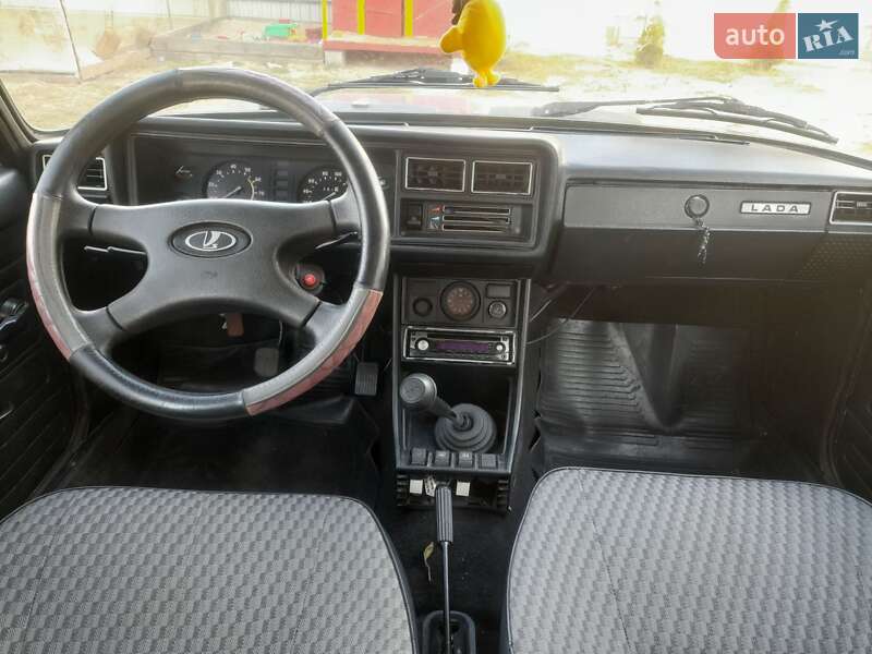 Седан ВАЗ / Lada 2107 2006 в Вараше