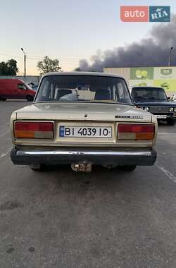 Седан ВАЗ 2107 1989 в 