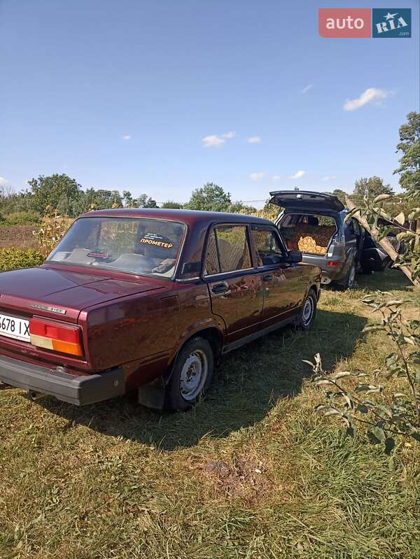 Седан ВАЗ / Lada 2107 2008 в Виннице