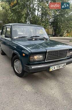 Седан ВАЗ 2107 2004 в Черкассах