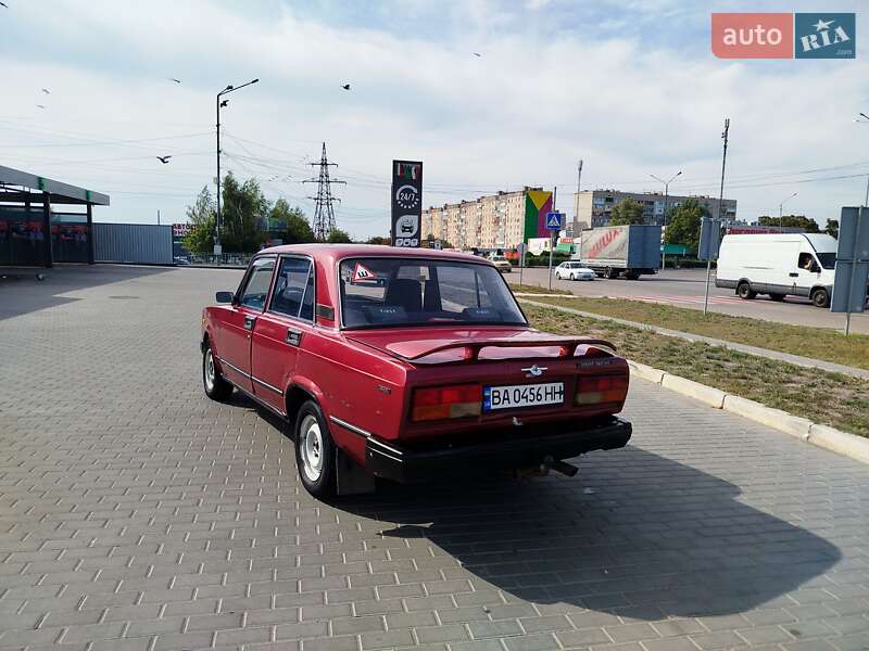 Седан ВАЗ / Lada 2107 1986 в Александрие фото 18 Седан ВАЗ / Lada 2107 1986 в Александрие