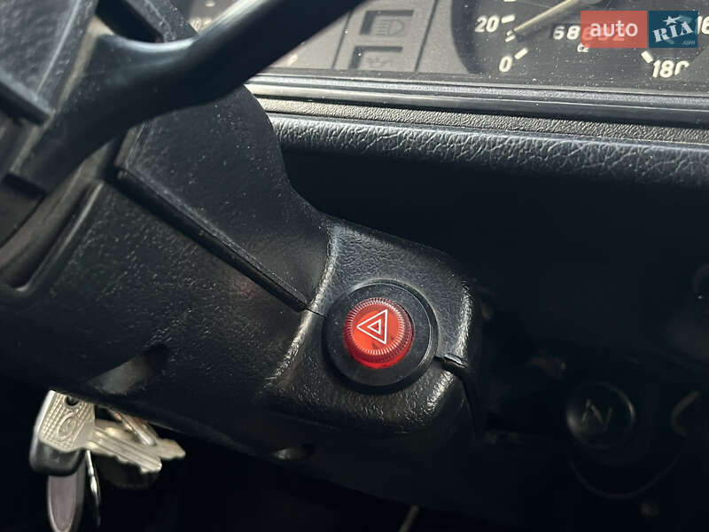 Седан ВАЗ / Lada 2107 2002 в Виннице
