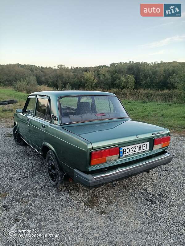 Седан ВАЗ / Lada 2107 2006 в Гусятине