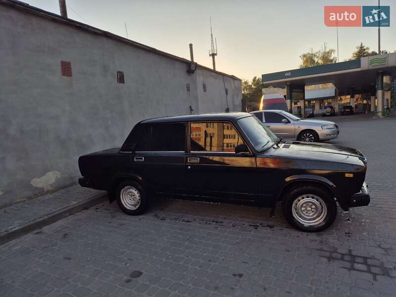 Седан ВАЗ / Lada 2107 2008 в Тернополе