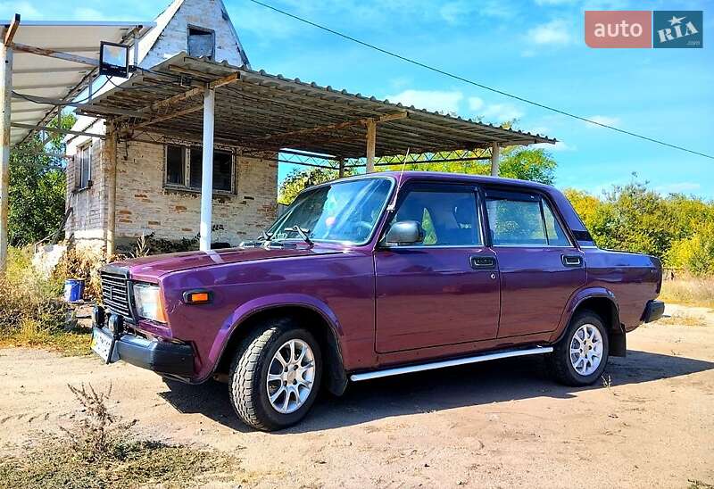 ВАЗ / Lada 2107 2002