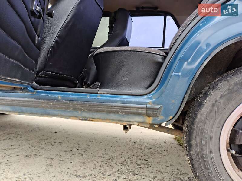 Седан ВАЗ / Lada 2107 2002 в Нетешине