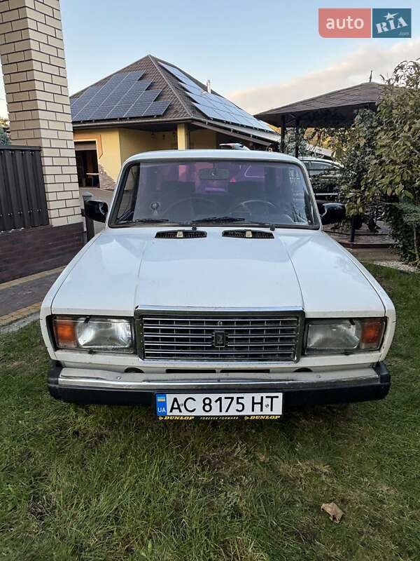 Седан ВАЗ / Lada 2107 1986 в Ковеле