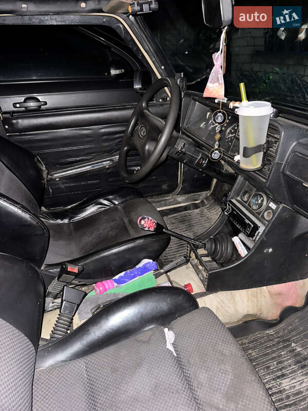 Седан ВАЗ / Lada 2107 1984 в Борисполі фото 24 Седан ВАЗ / Lada 2107 1984 в Борисполі