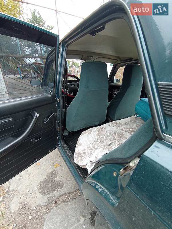 Седан ВАЗ / Lada 2107 2005 в Александрие