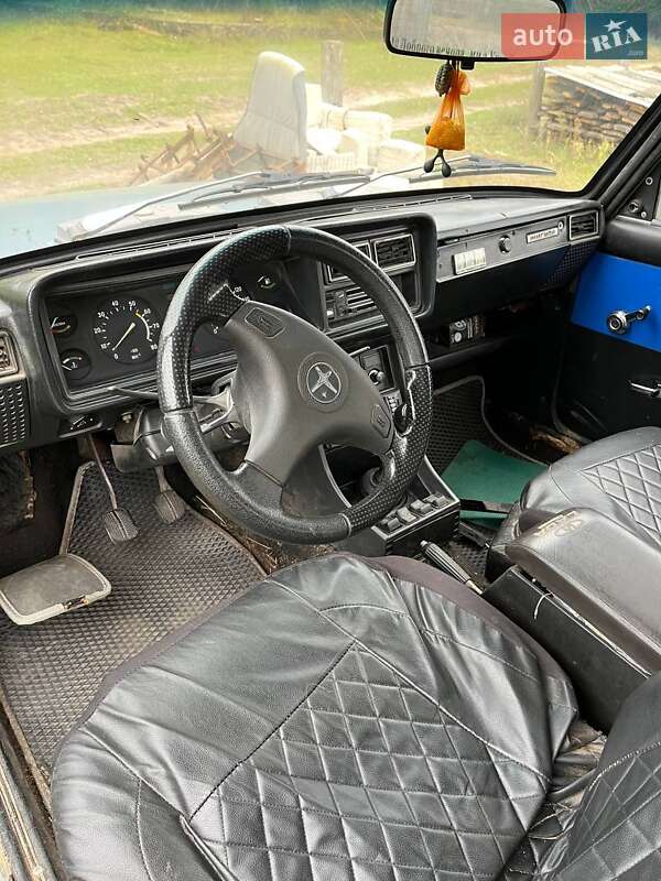 Седан ВАЗ / Lada 2107 1990 в Коростышеве