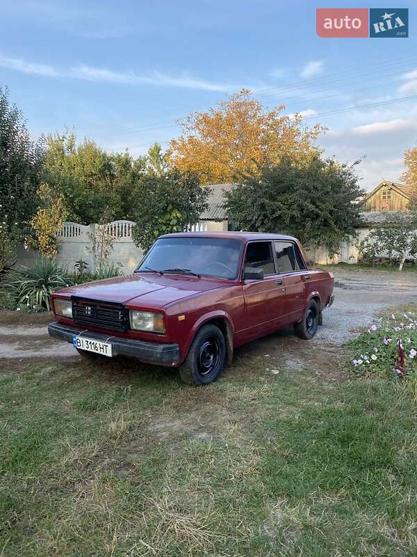 Седан ВАЗ / Lada 2107 1996 в Александрие