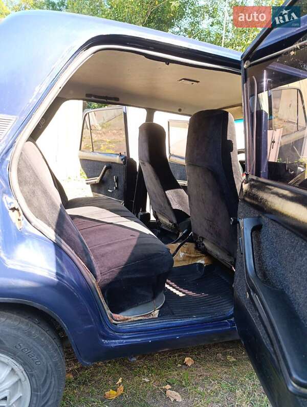 Седан ВАЗ / Lada 2107 1990 в Черновцах фото 3 Седан ВАЗ / Lada 2107 1990 в Черновцах