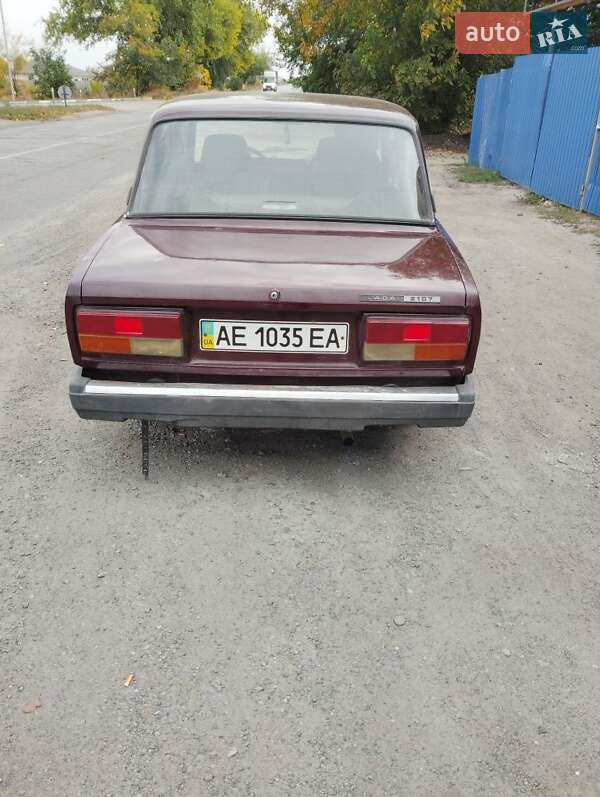 Седан ВАЗ / Lada 2107 2006 в Днепре