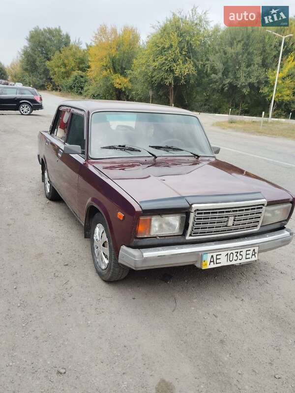 Седан ВАЗ / Lada 2107 2006 в Днепре