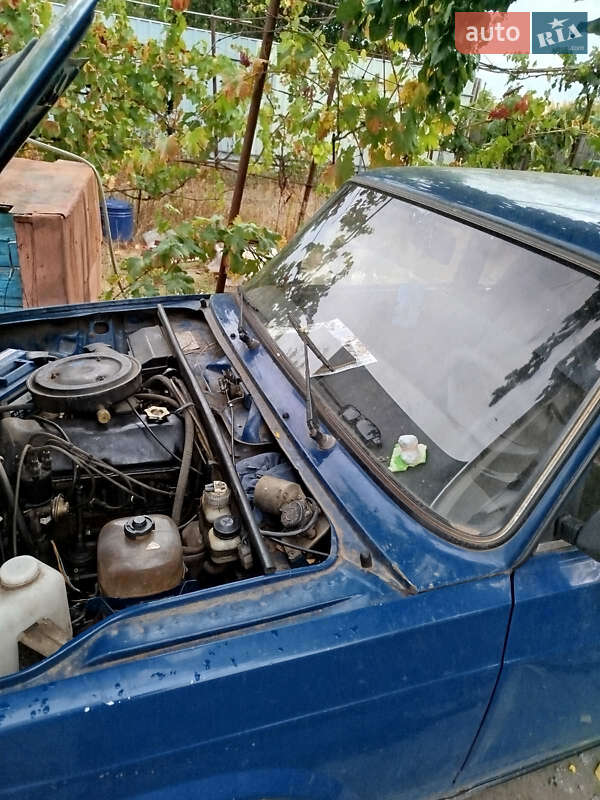 Седан ВАЗ / Lada 2107 2004 в Синельниковому