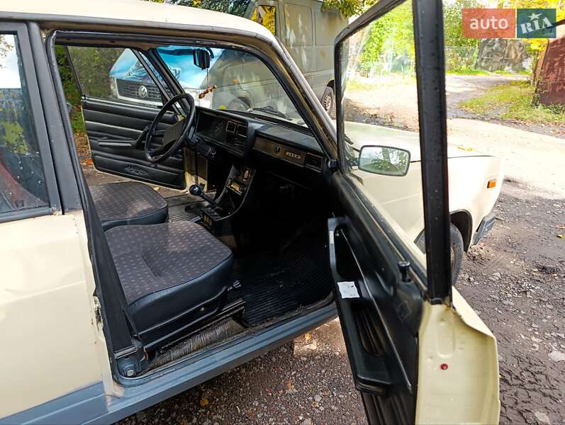 Седан ВАЗ / Lada 2107 1989 в Львове