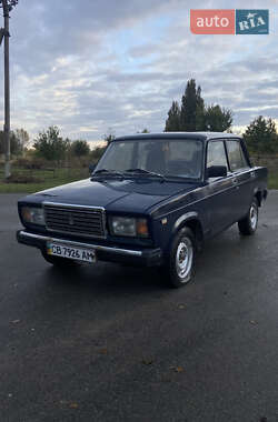 Седан ВАЗ 2107 1994 в Чернигове