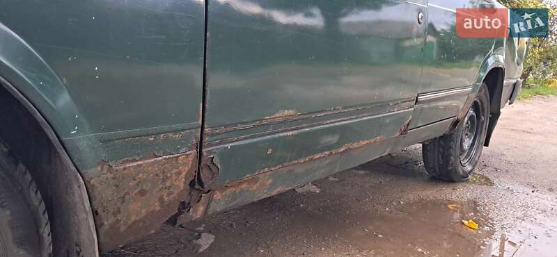 Седан ВАЗ / Lada 2107 1996 в Днепре