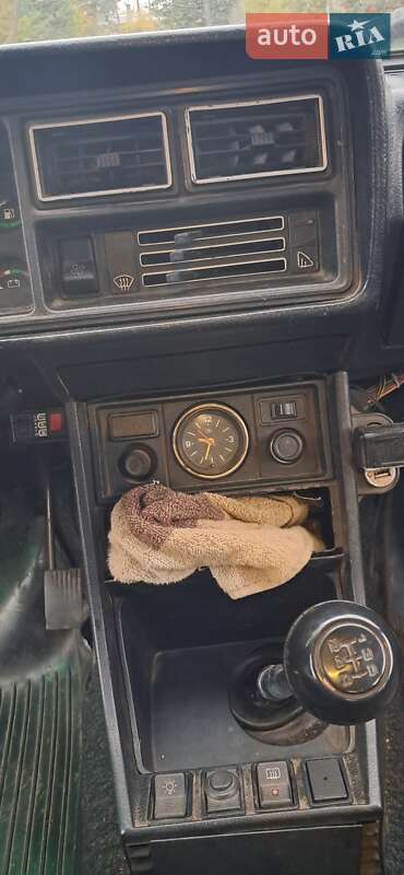 Седан ВАЗ / Lada 2107 1996 в Днепре