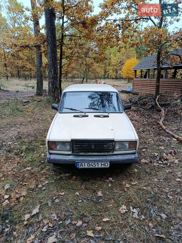 Седан ВАЗ / Lada 2107 1990 в Василькове