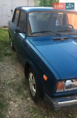 Седан ВАЗ 2107 2002 в 