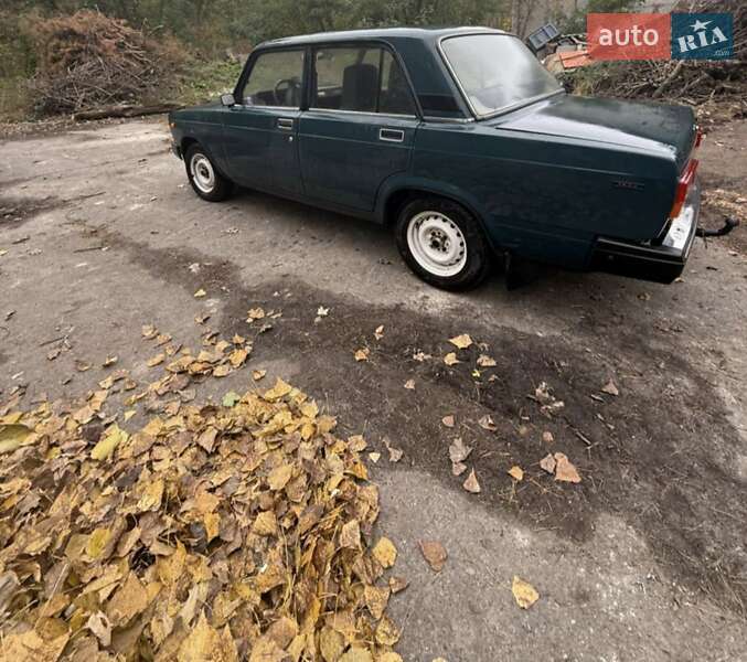 Седан ВАЗ / Lada 2107 2004 в Києві фото 3 Седан ВАЗ / Lada 2107 2004 в Києві