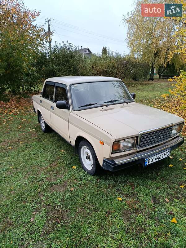 ВАЗ / Lada 2107 1986 ВАЗ / Lada 2107 1986